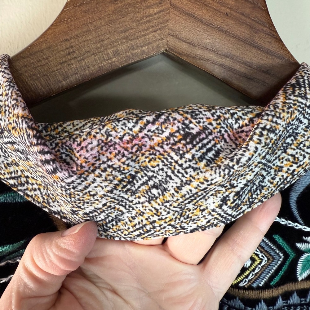 John Mark Multicolor Floral Patchwork Button Down… - image 5